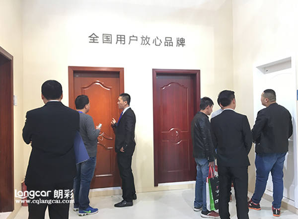 重庆朗彩木门：全国用户放心的品牌