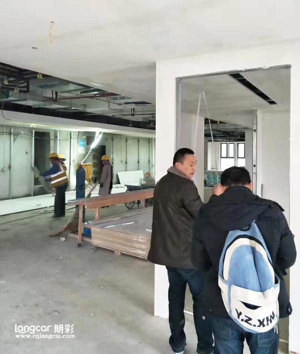 重庆朗彩木门：恒大帝景工程订单赶工中２