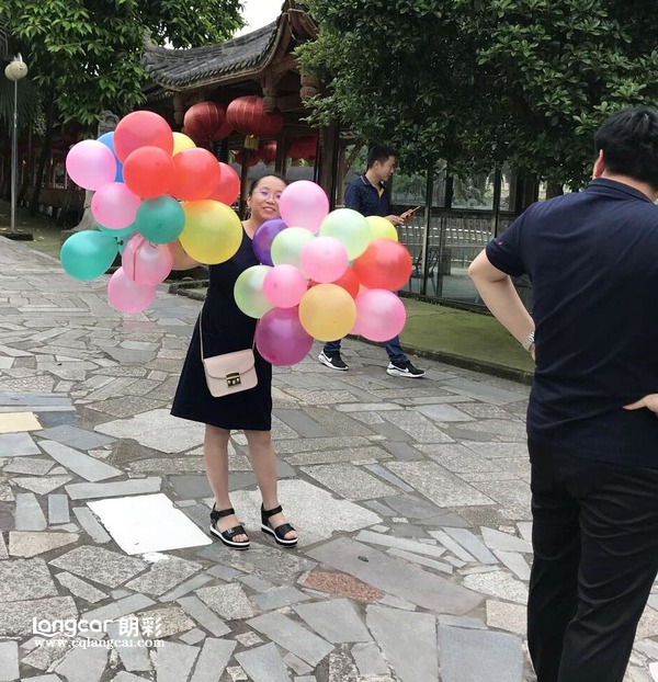 重庆朗彩木门销售部拓展训练活动圆满结束